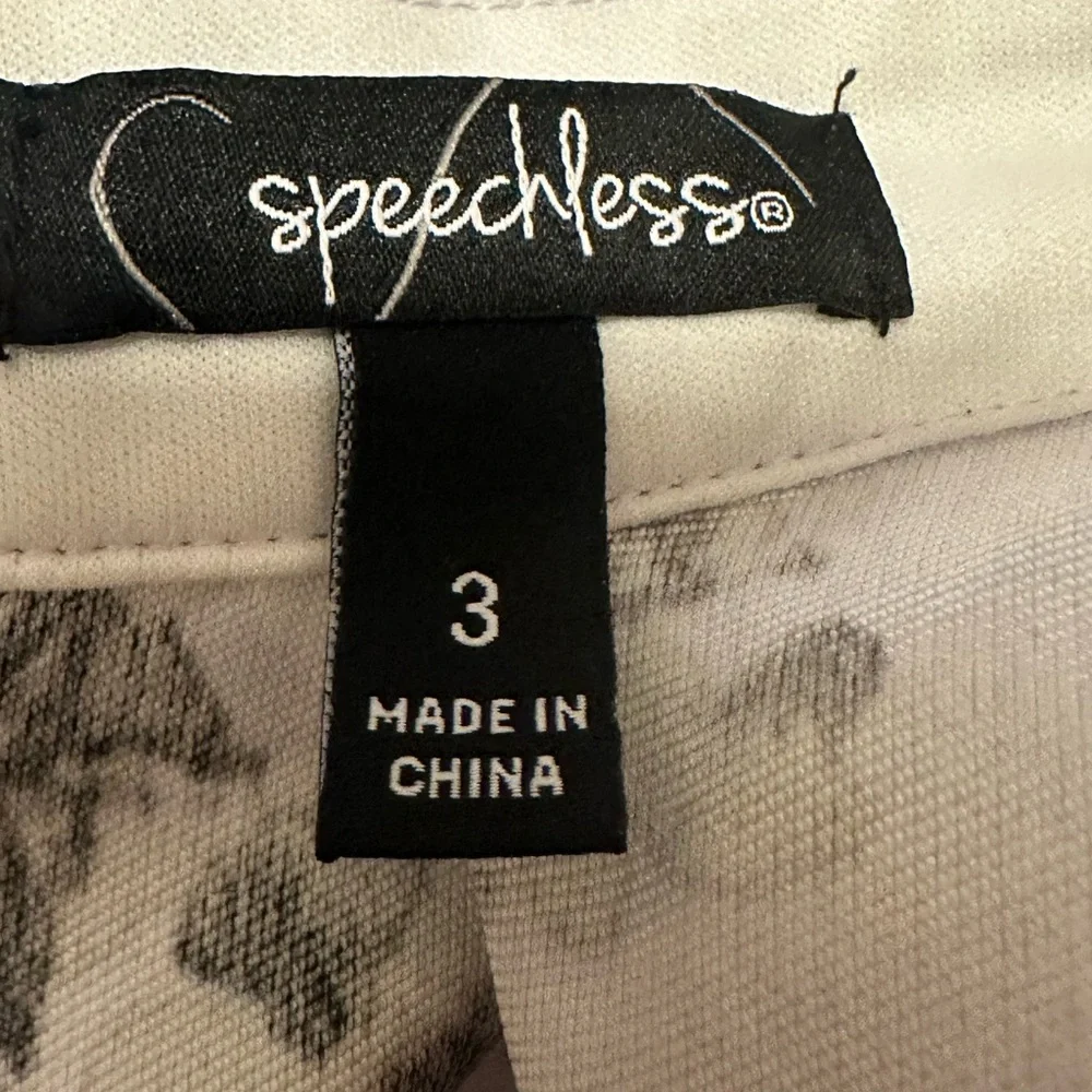 Speechless‎ skirt- shorter in front